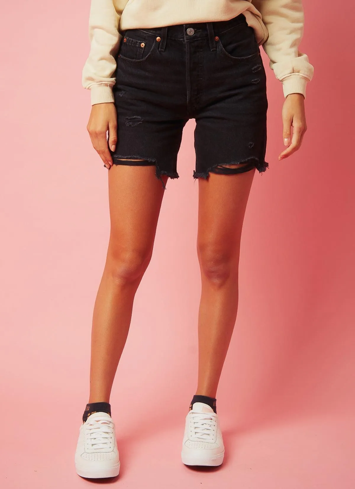 501 Mid Thigh Short - Bees Knees